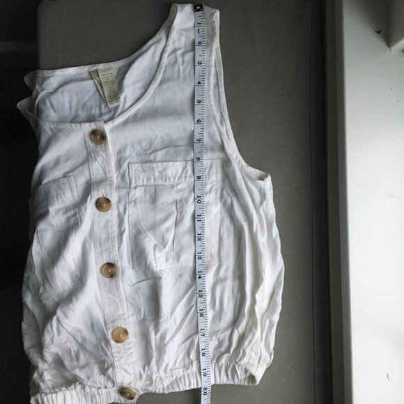 Japna white button down sleeveless crop top - Picture 11 of 11